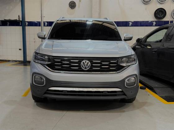 VOLKSWAGEN T-CROSS 1.4 250 TSI TOTAL FLEX HIGHLINE AUTOMÁTICO VOLKSWAGEN T-CROSS 1.4 250 TSI TOTAL FLEX HIGHLINE AUTOMÁTICO